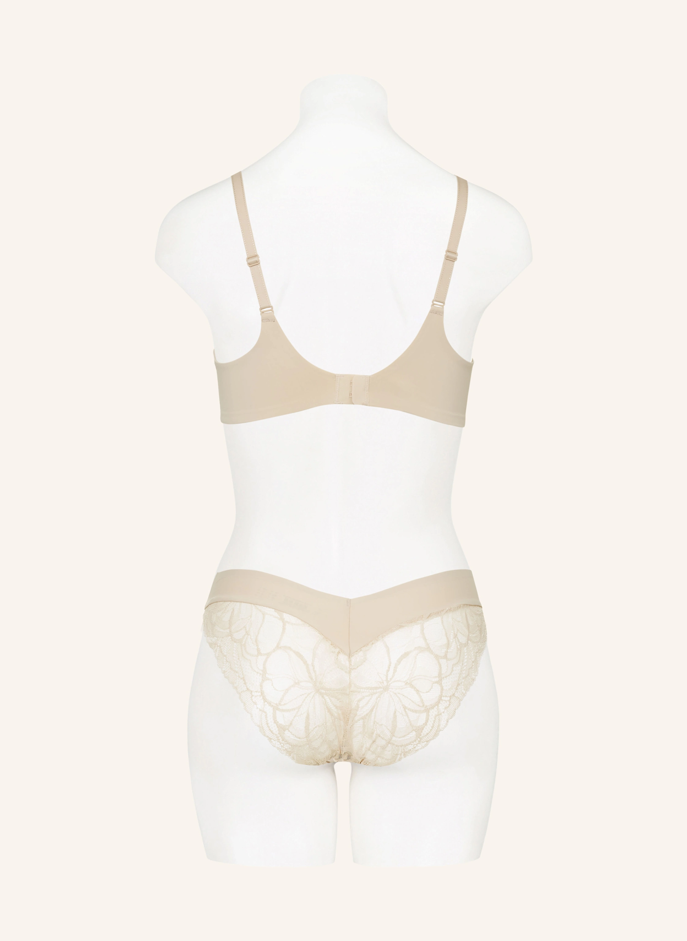 Triumph Slip BODY MAKE-UP ILLUSION LACE