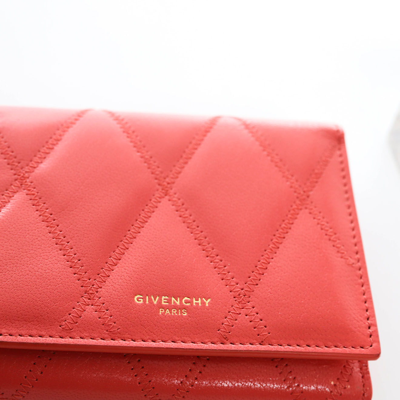 Givenchy Portefeuille en Cuir Crayon rose - Très bon état - 11x9 cm