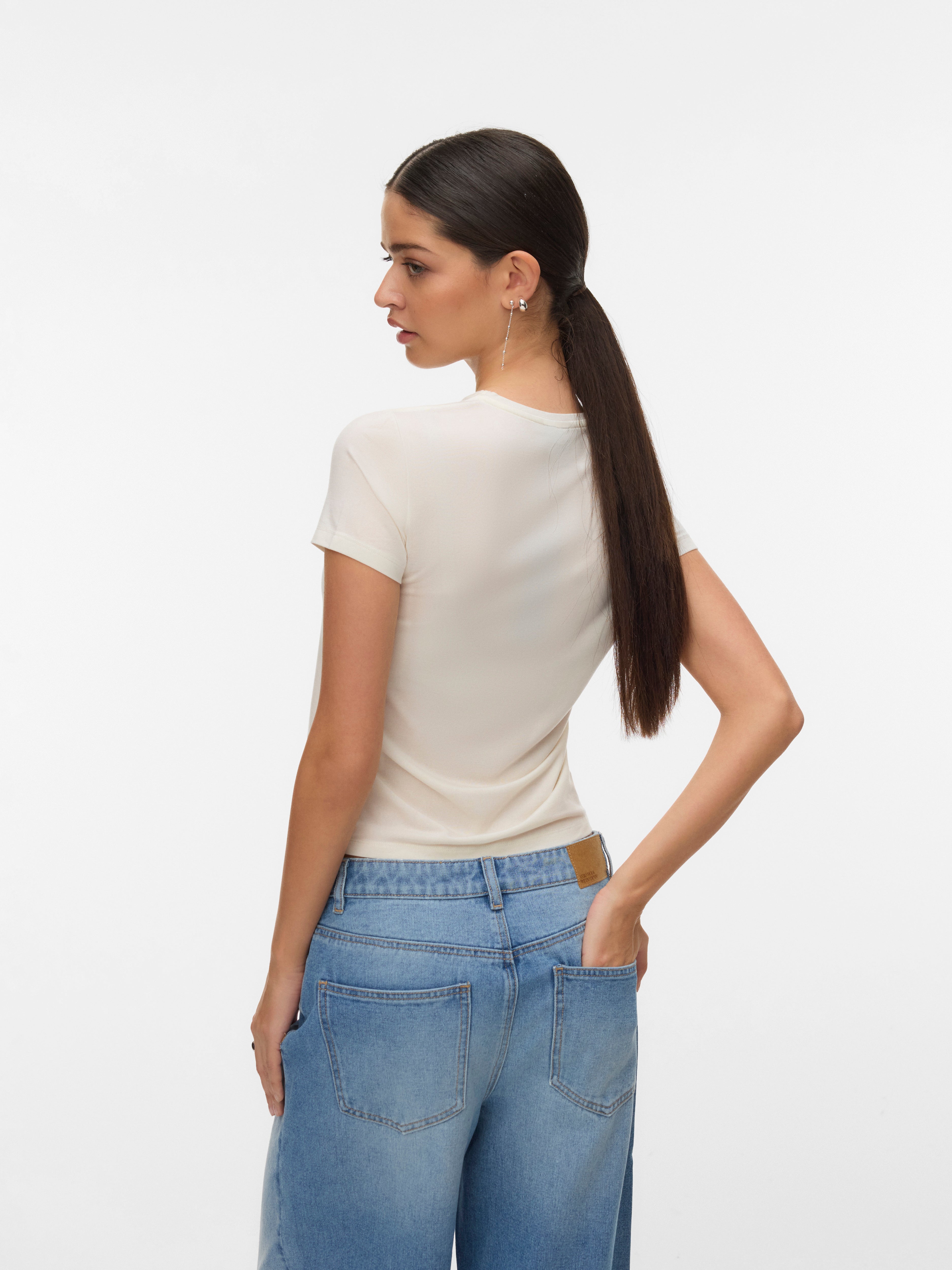 VMKYLIE T-shirts