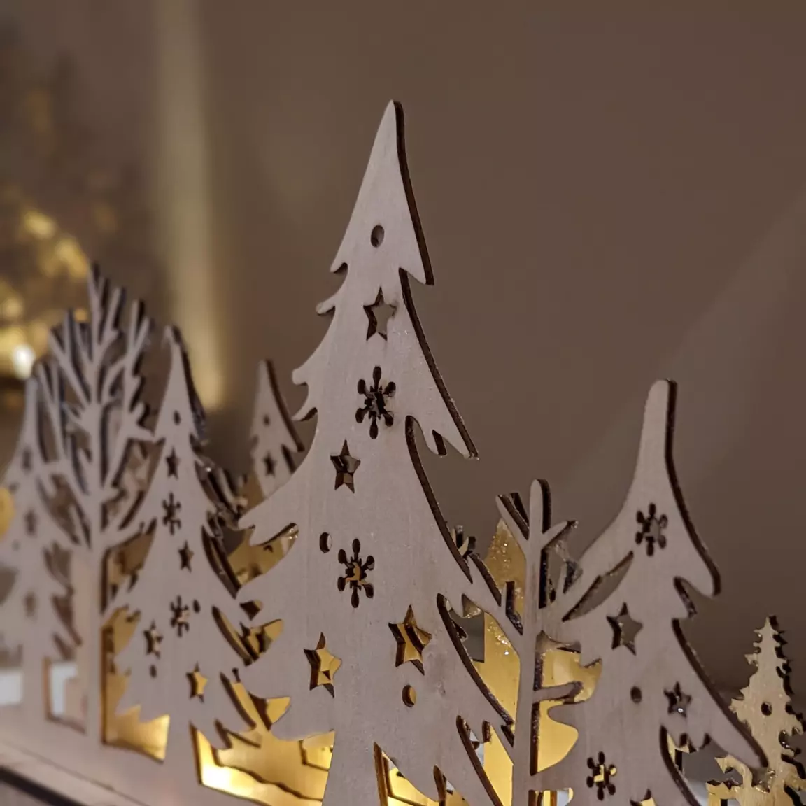 Décor lumineux à piles 9 LED (H19 cm) Village d'hiver Blanc chaud