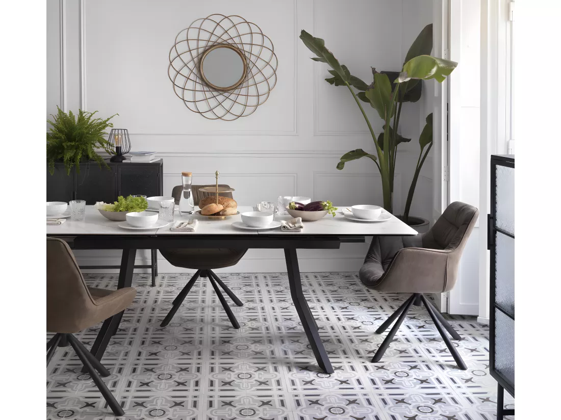 Table à rallonge en céramique blanche avec pieds en métal 160/210x90
