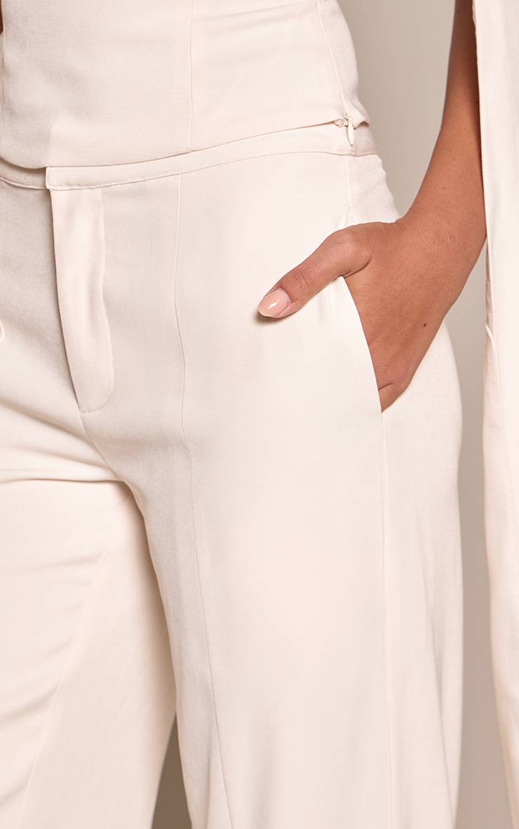 Crème Pantalon Tailleur Tissé Avec Détails De Coutures
