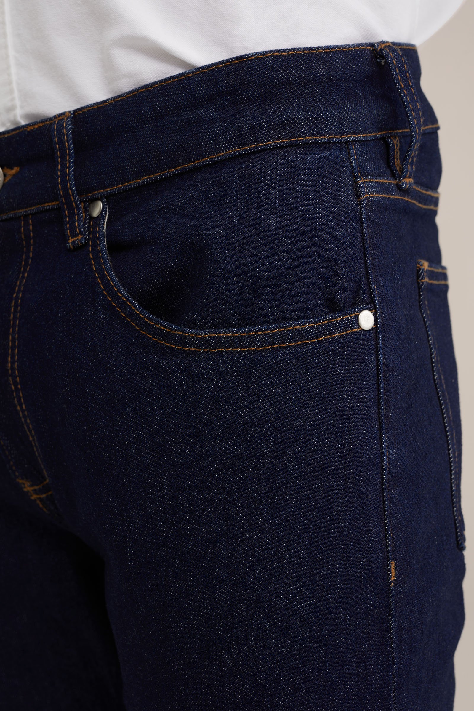 Rain ready slim fit jeans met medium stretch Fundamentals Donkerblauw