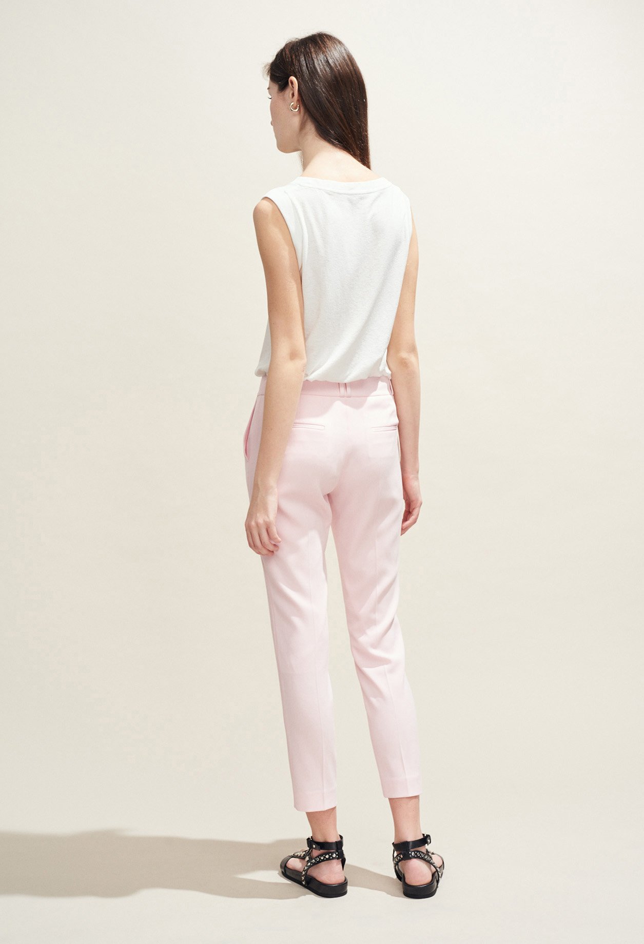 Pantalon tailleur rose p&acirc;le