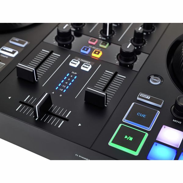 Native Instruments Traktor S2 MK3 Bag Bundle