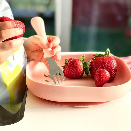 Assiette silicone ventouse    Light Pink        de               Béaba