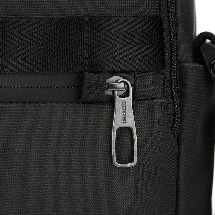 X Vertical crossbody skuldertaske
