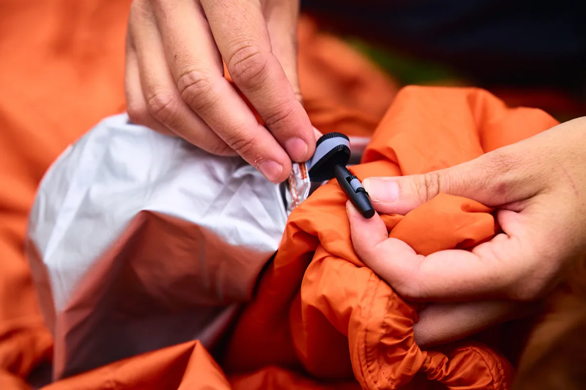 Non-stop Dogwear Bivvy Bag Orange Small