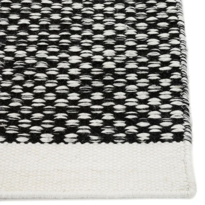 Nuuck - Glostrup Teppich, 140 x 200 cm, schwarz / weiss