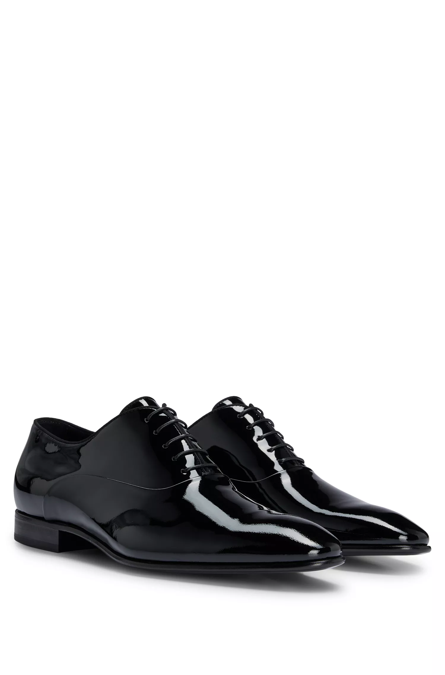 Sapatos Oxford BOSS em couro preto com forro de couro.
