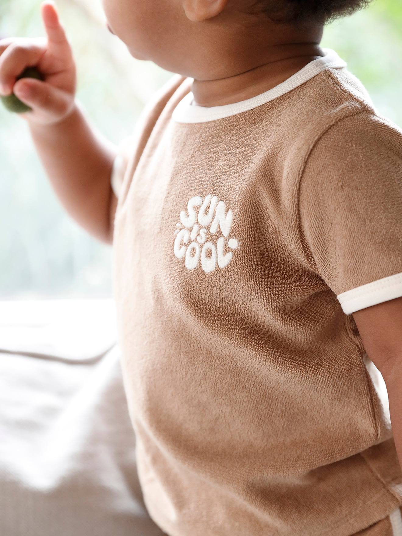 Conjunto de lã encaracolada para bebê: camiseta + shorts marrom-acinzentados