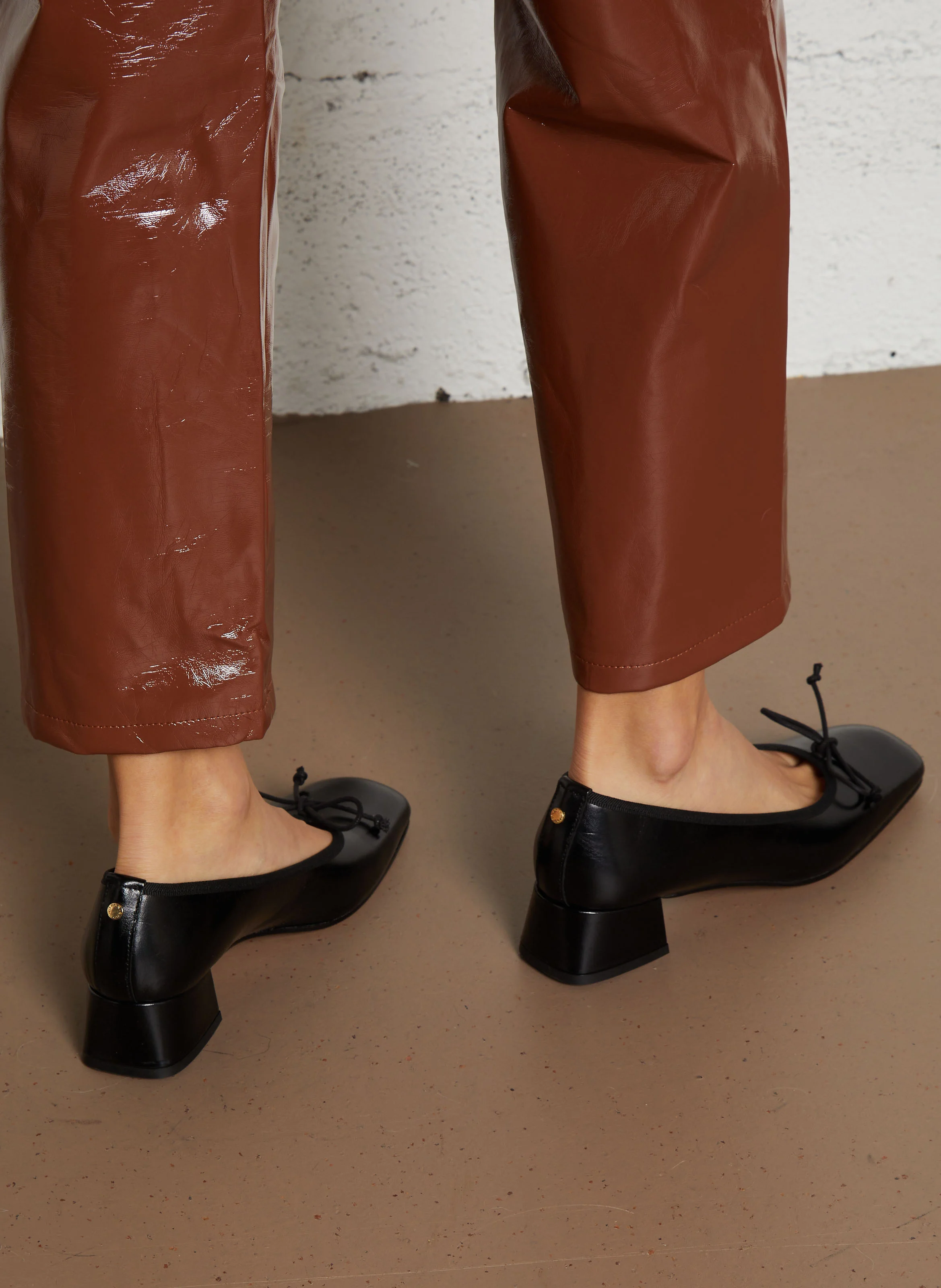 LAURA - Ballerines en cuir | Noir