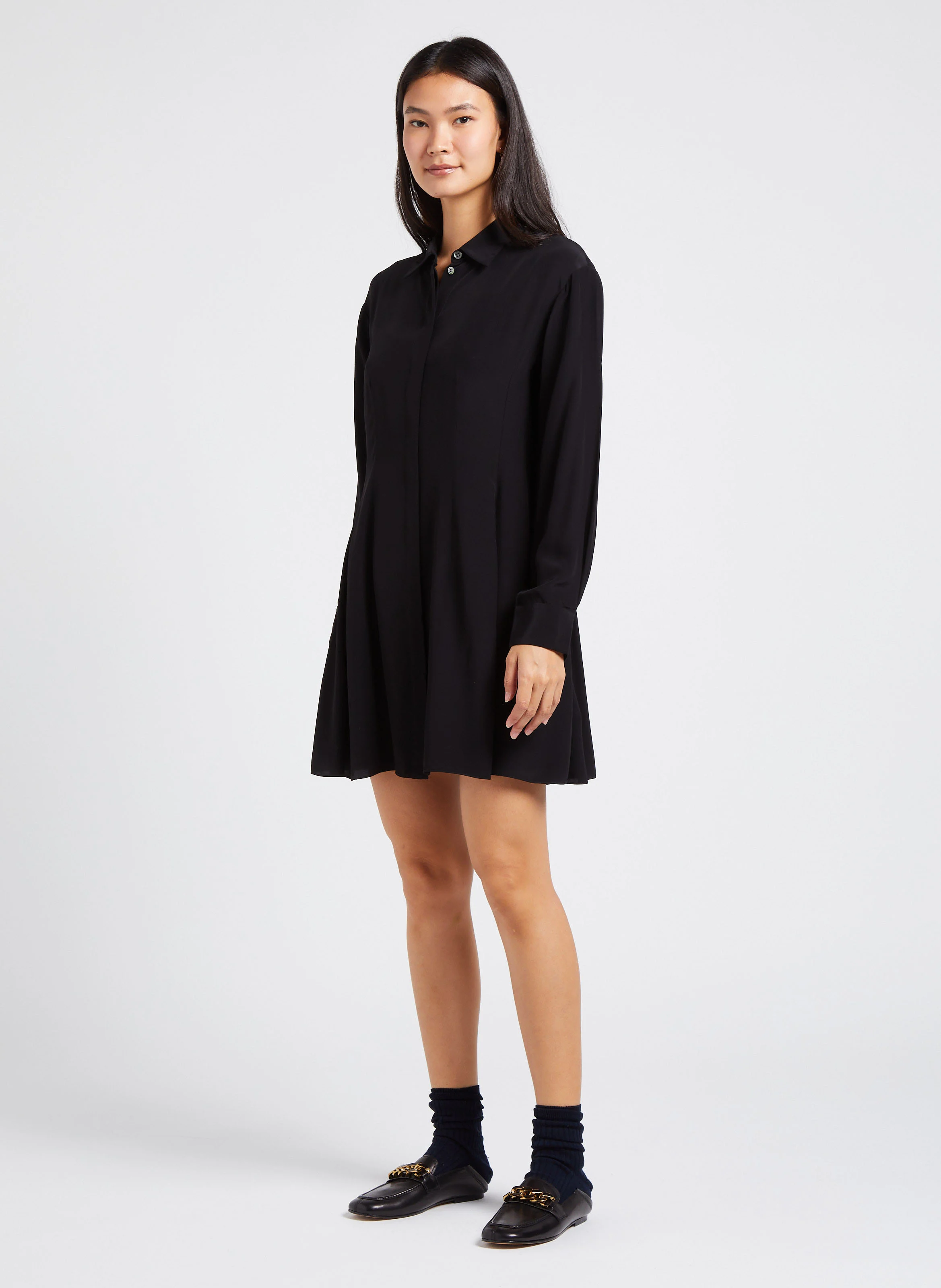 Robe col classique cintrée | Noir
