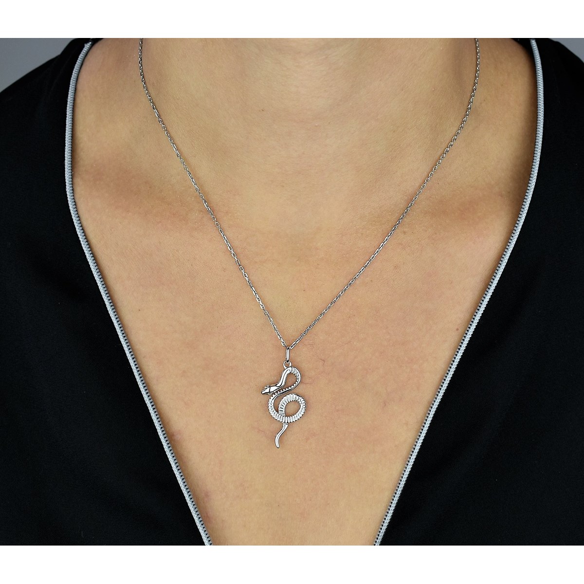 Collier serpent yeux oxydes de zirconium Argent 925 Rhodié