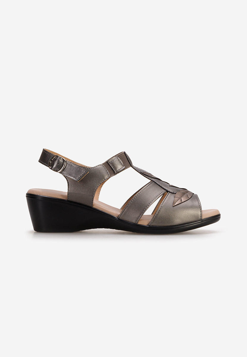 Sandales à talon moyen grise Sendra