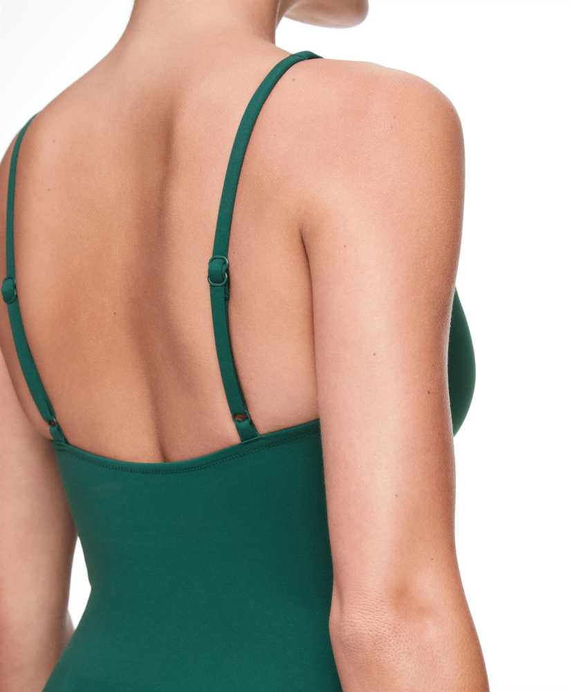 Maiô triangular extra compressivo
