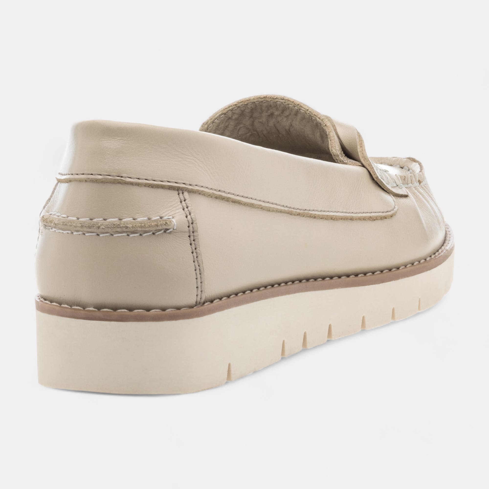 Mocassins Femme en cuir beige