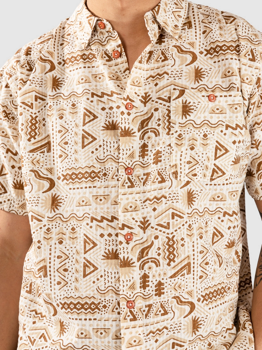 Passenger Chill Textured Short Sleeve Shirt elemental geo birch