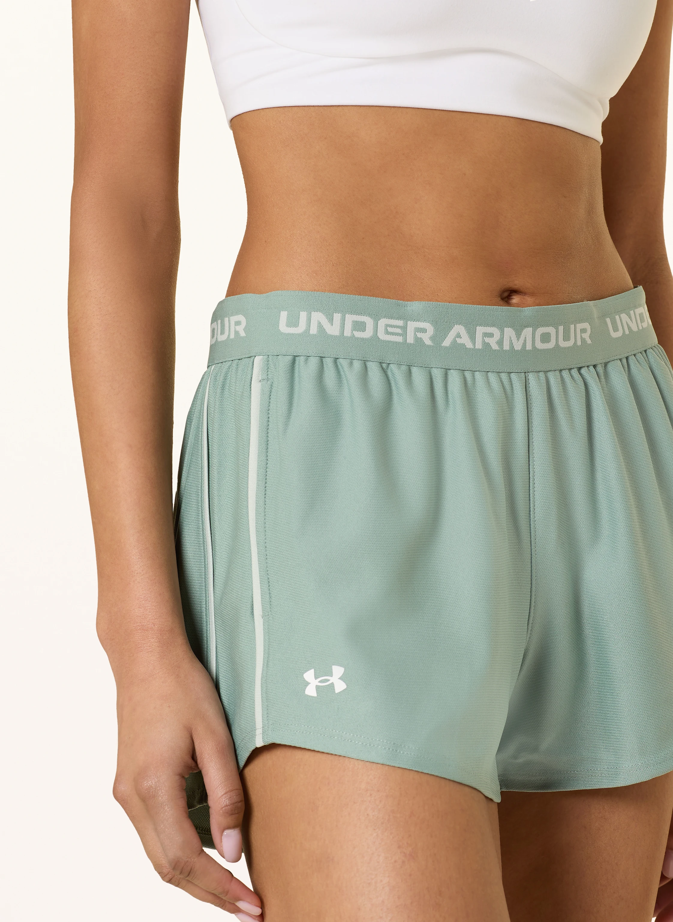 UNDER ARMOUR Trainingsshorts PLAY UP