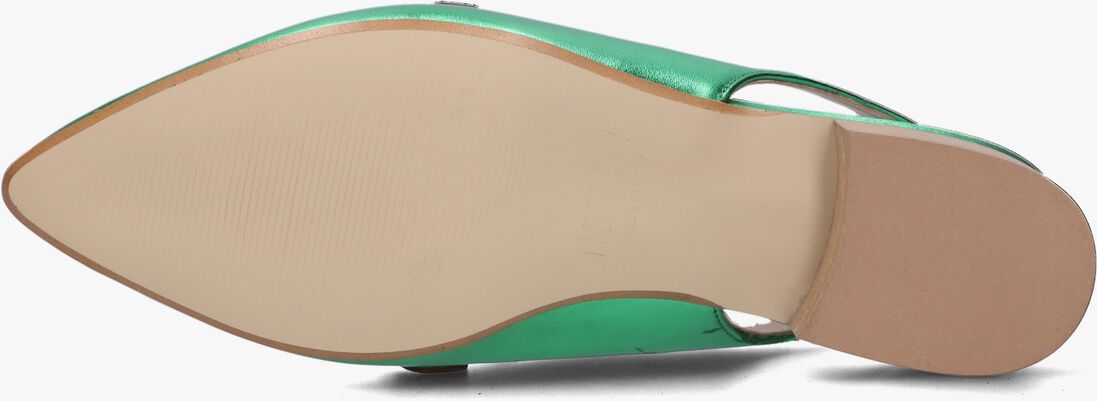 NOTRE-V groene notre-v  06-45b