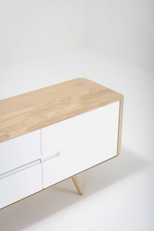 Gazzda Ena Dressoir 180x42x60 naturel