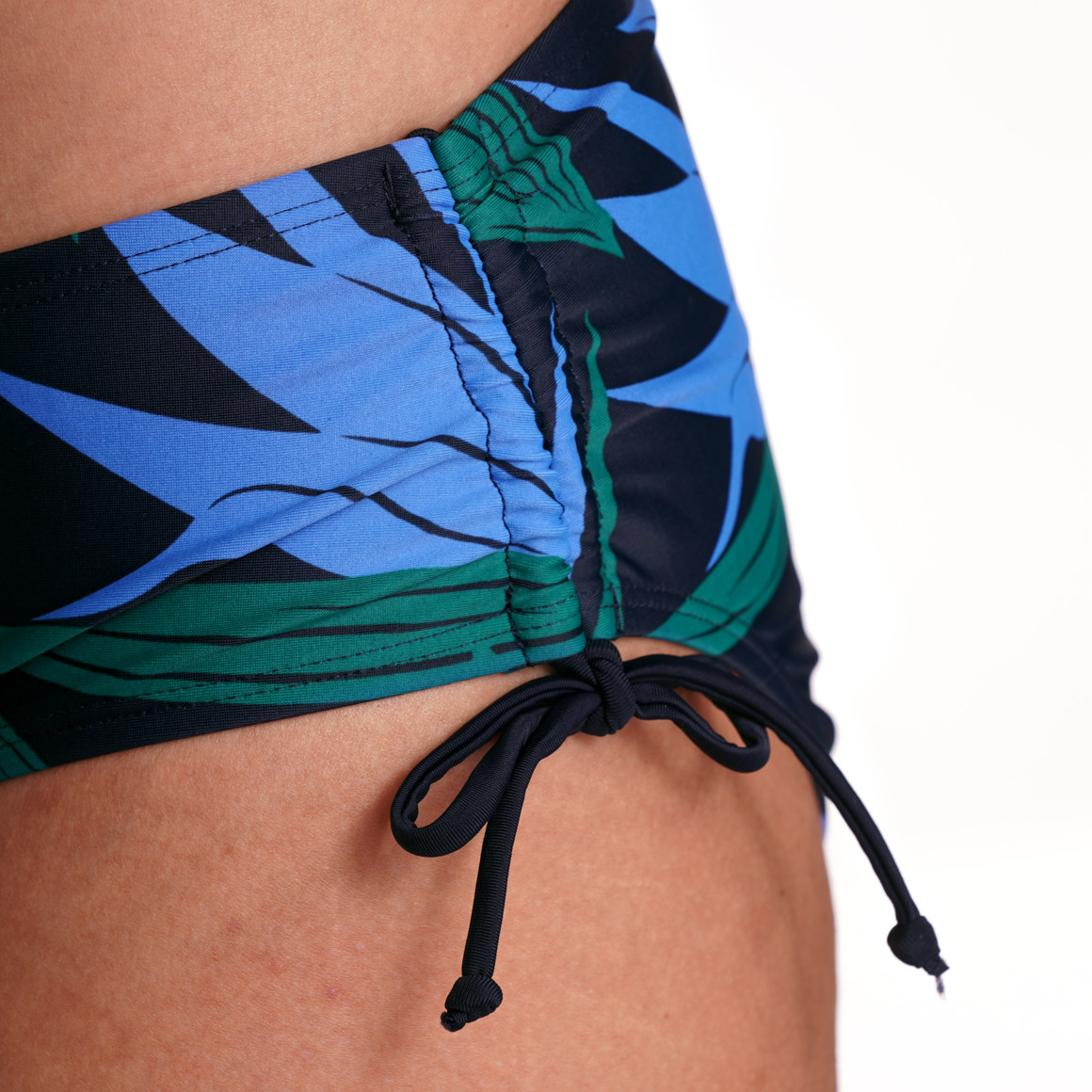 Gina Benotti Damen Bikinipanty mit Palmenblätter allover nachtblau / dunkelgrün / blau