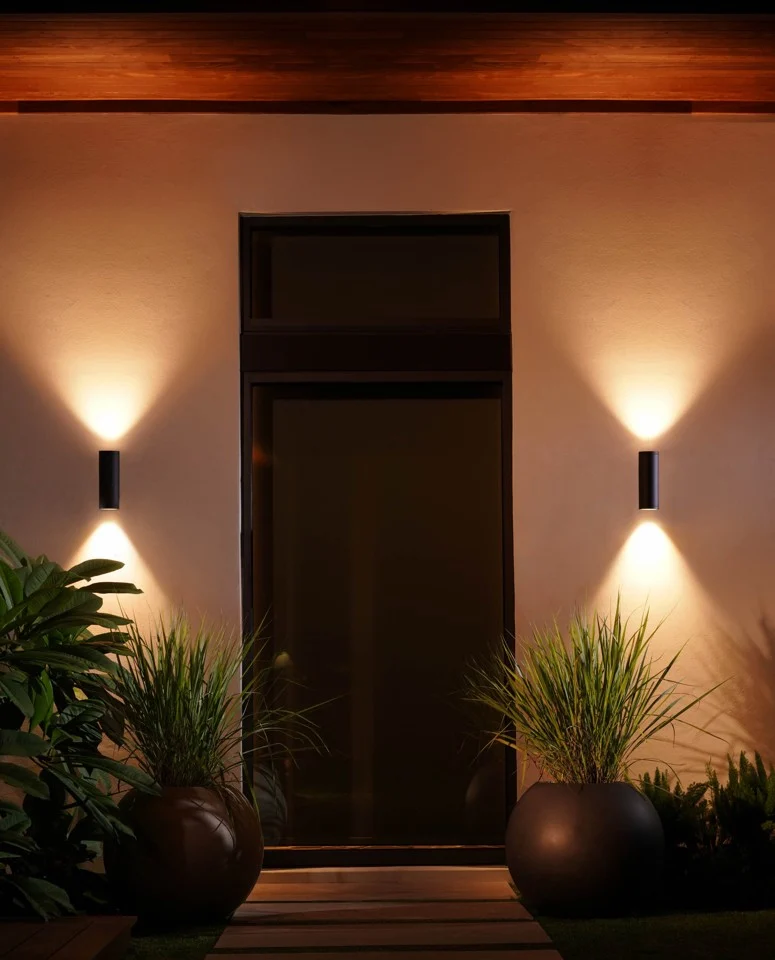 Philips Hue - Appear Væglampe - Hue Udendørs