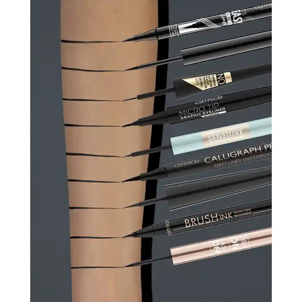 24h Brush Liner 010