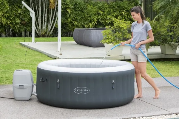 Bestway 60009, 669 L, 4 person(er), Rund, Boble/Jet massage, Acrylonitrilbutadienstyren, PVC, Grå, Hvid