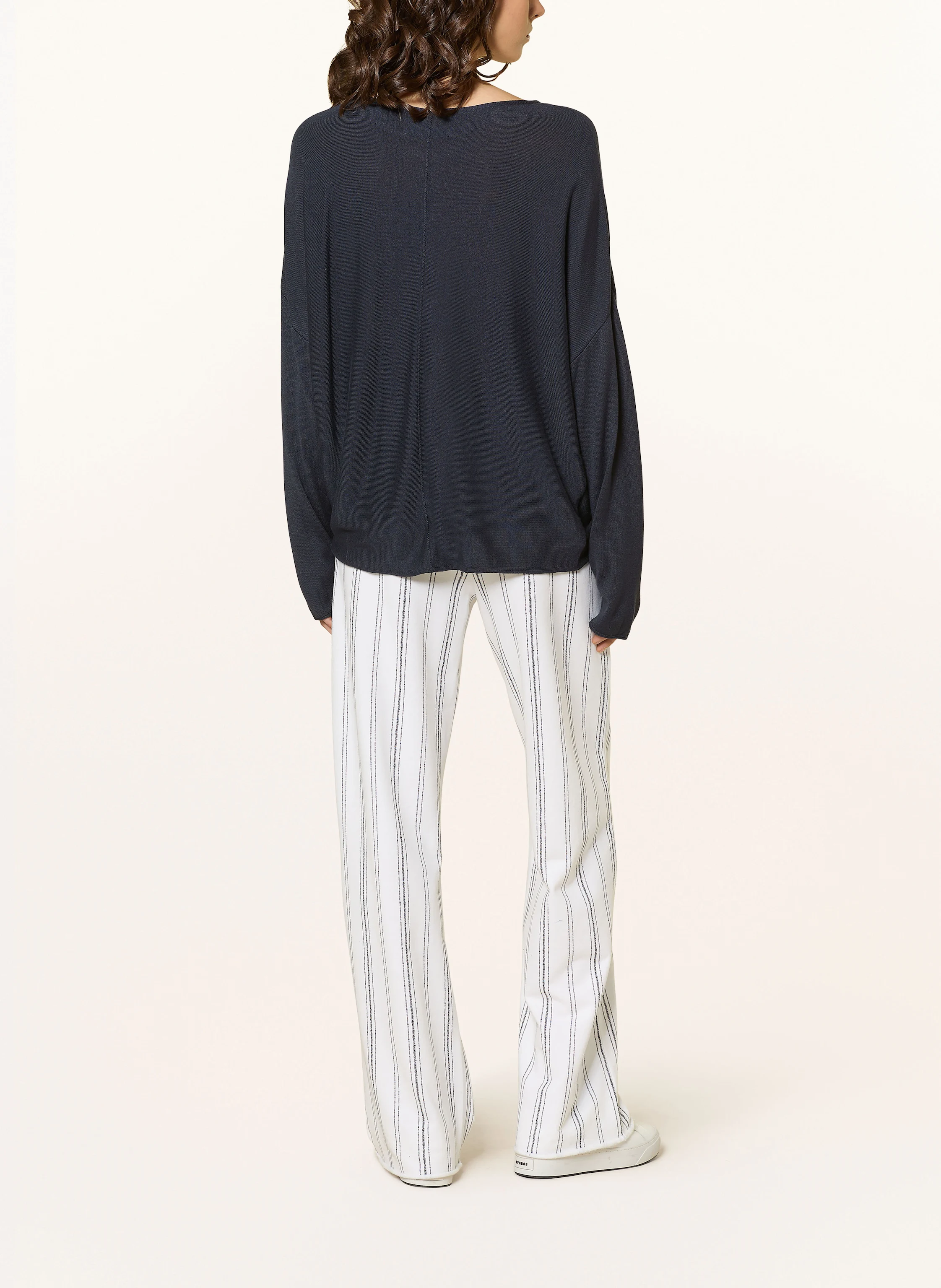 Juvia Longsleeve FAIZA