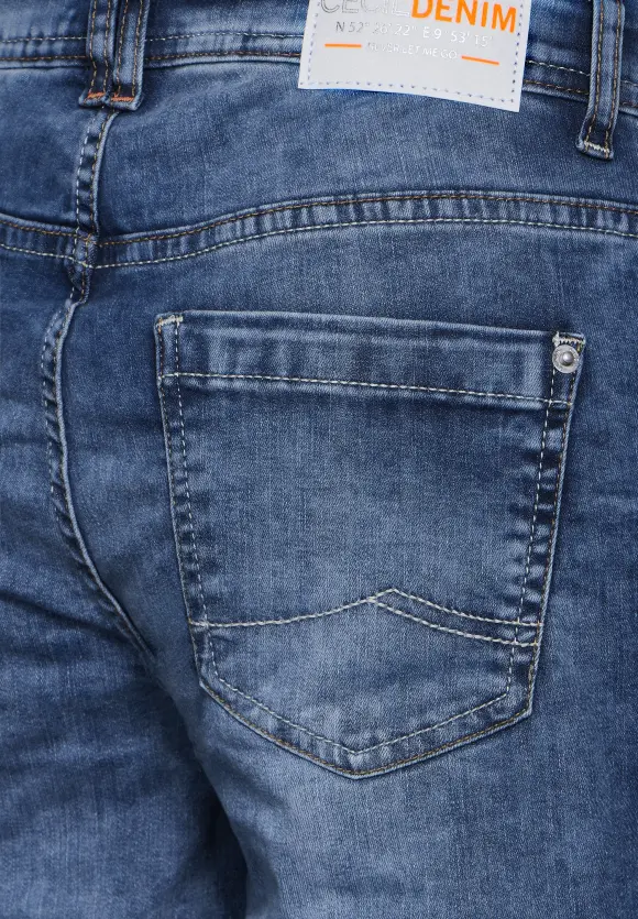 Loose Fit Jeans - mid blue wash