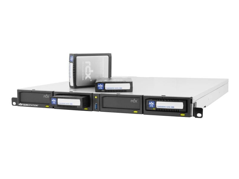 Tandberg Data RDX-Laufwerk 8920-RDX RDX QuikStation 4 iSCSI RDX QuikStation 4, 4-dock, 1GbE-attached Removable Disk Array, 1U Rackmount