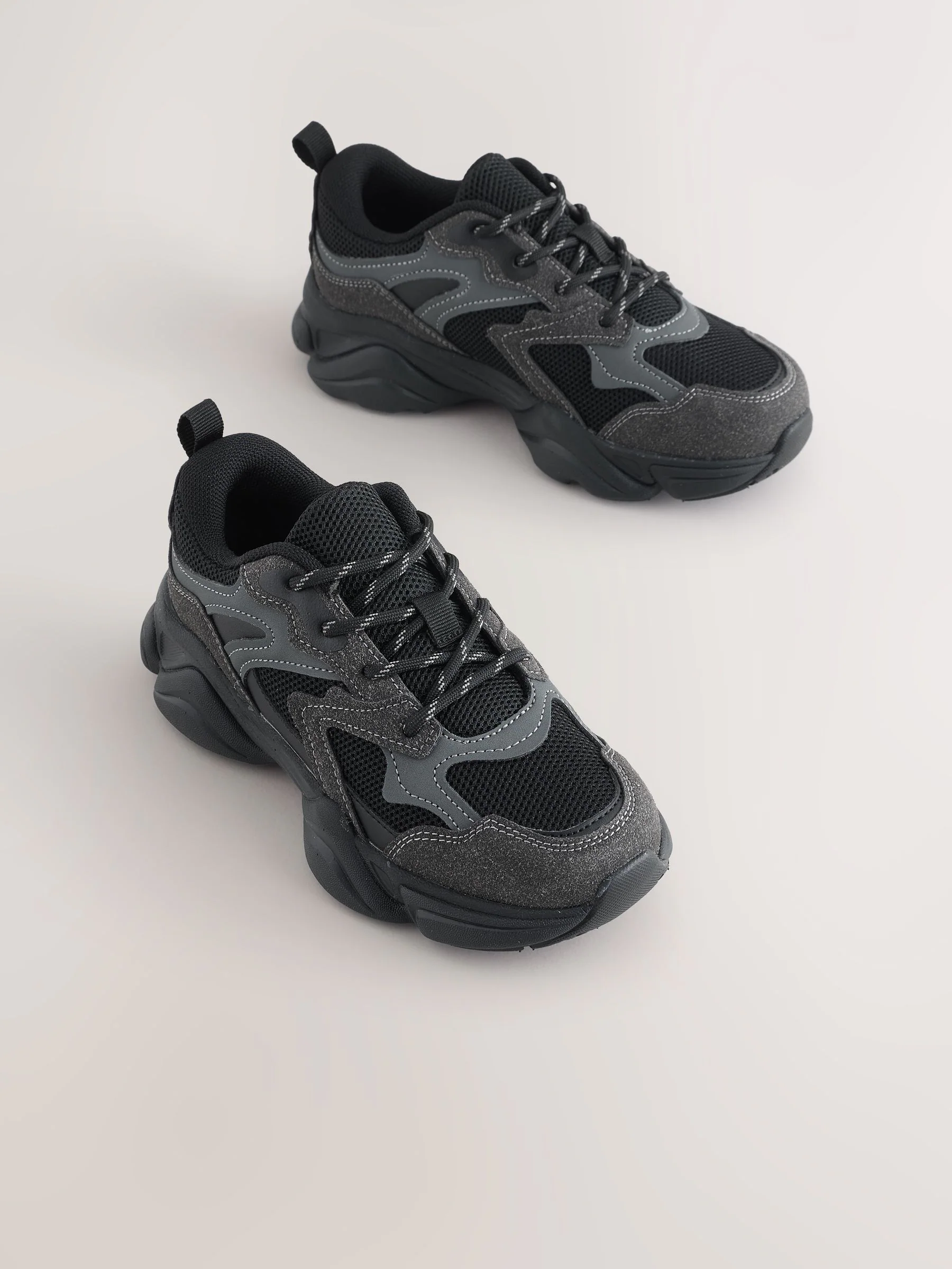Zwart - Sneakers met veters
