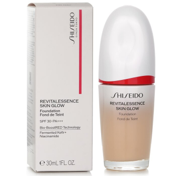 Shiseido Revitalessence Skin Glow Foundation SPF 30