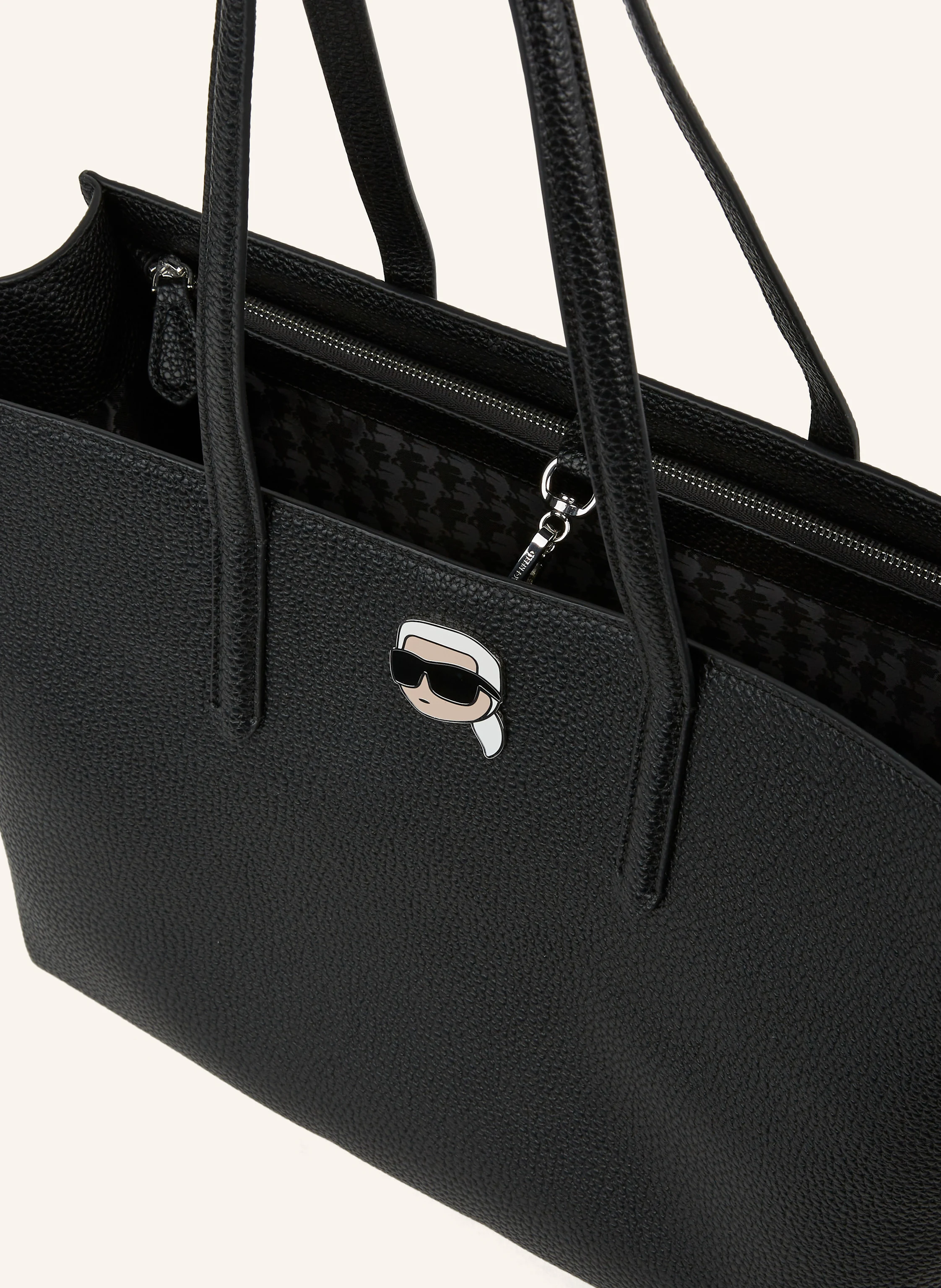 KARL LAGERFELD IKON GROSSE GENOPPTE TOTE-BAG