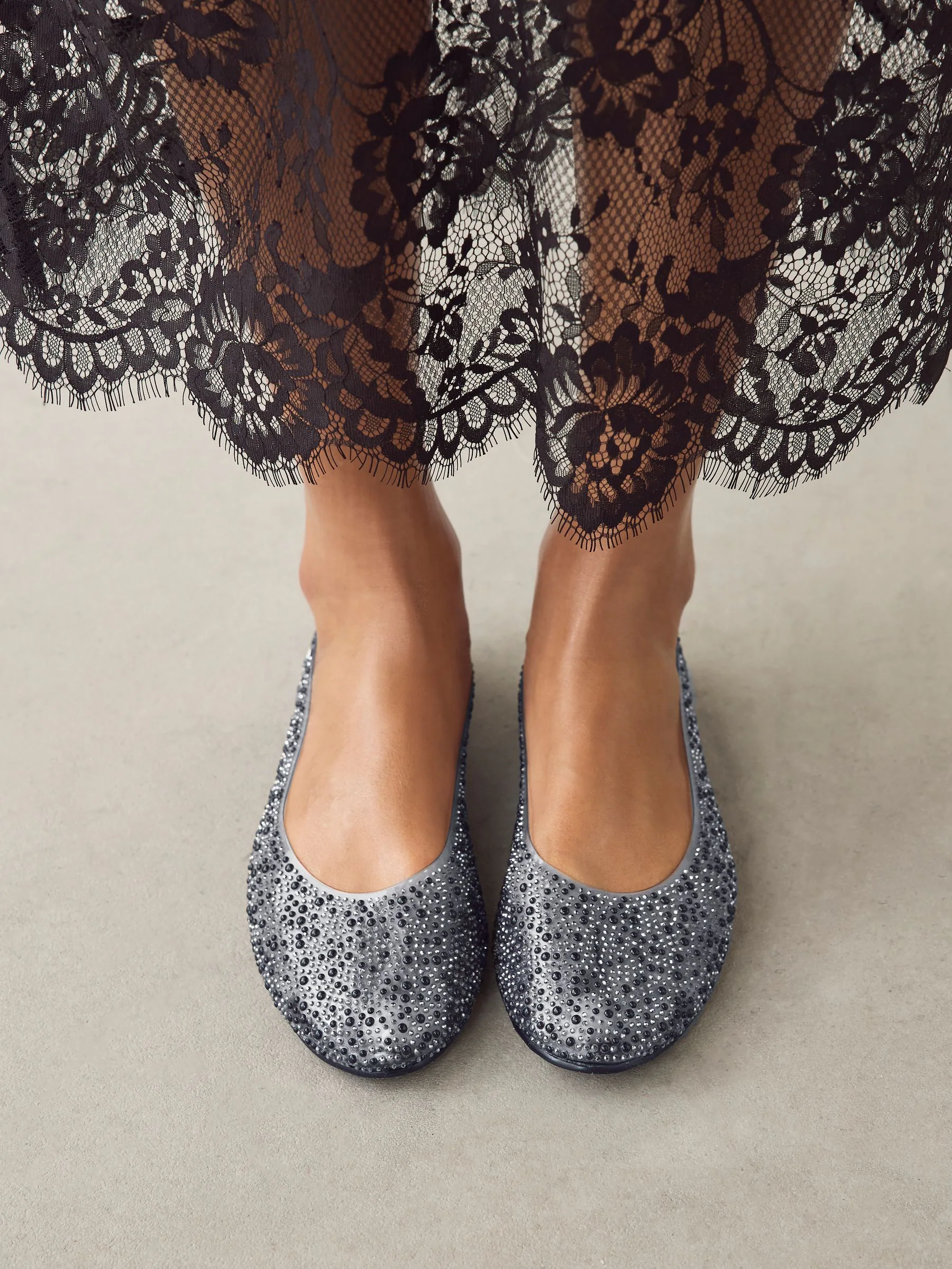 Zwart - Round Toe Jewel Vinyl Ballerinas