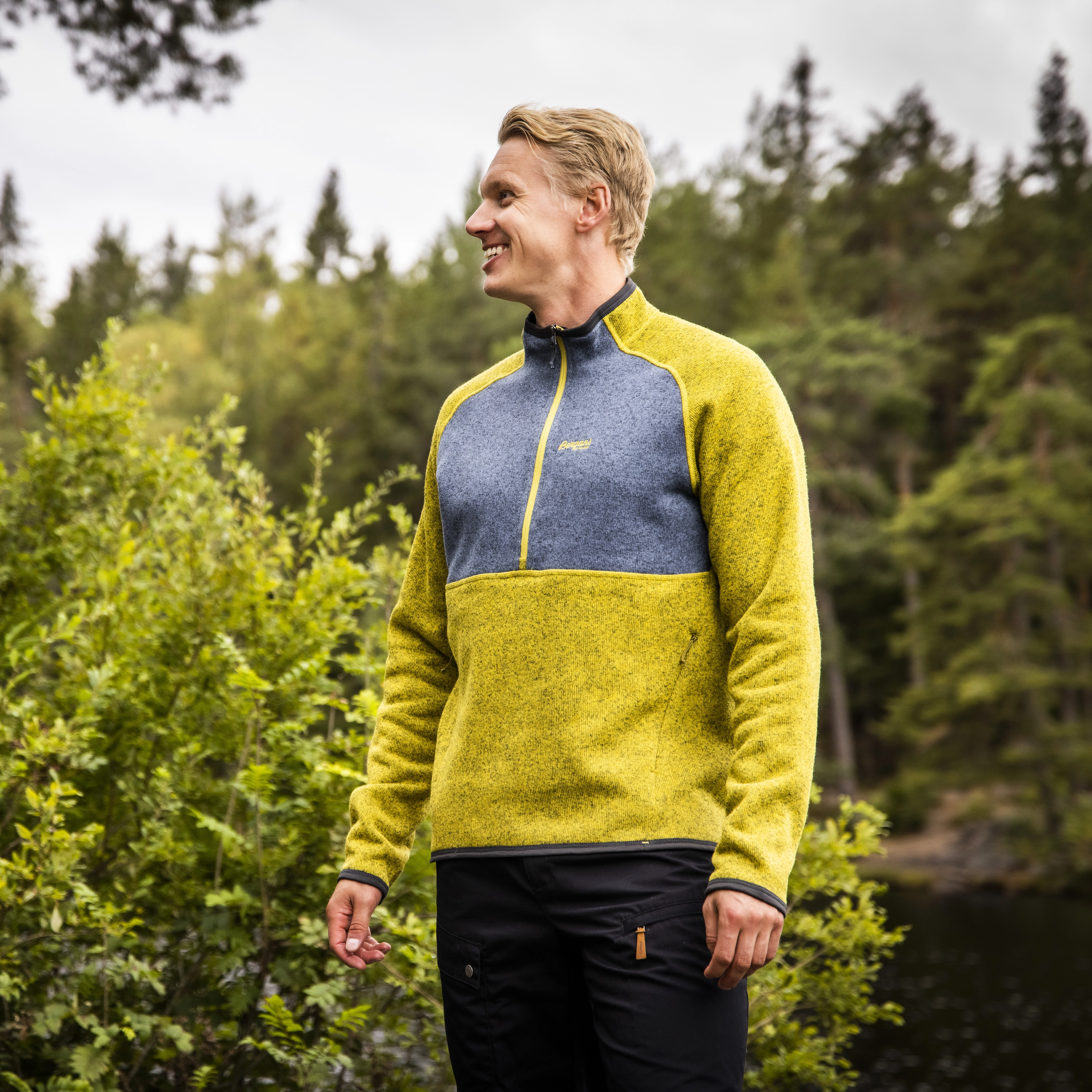Kamphaug Knitted Half Zip Light Olive Green / Orion Blue