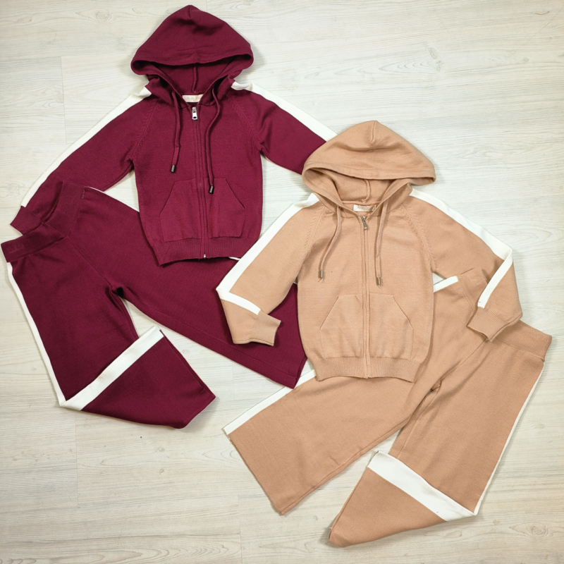Hooded sporty set