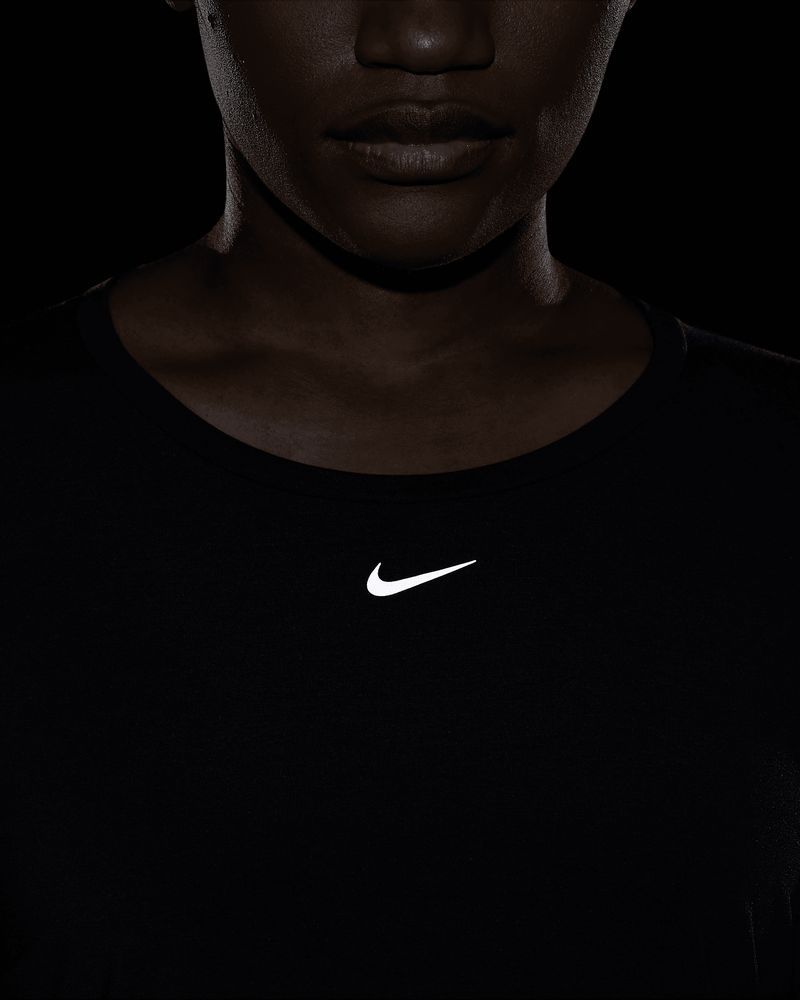 T-shirt Nike Dri-FIT Noir pour femme