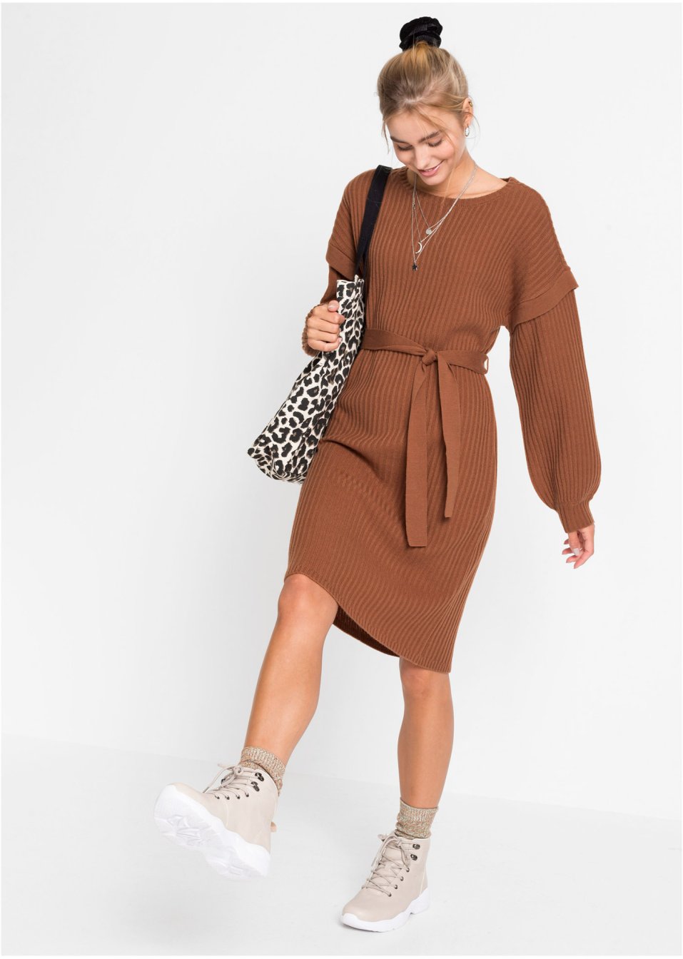 Robe en maille avec lien à nouer