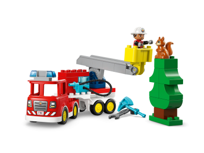 LEGO Brandweertruck met slang en brandweerman (10473)