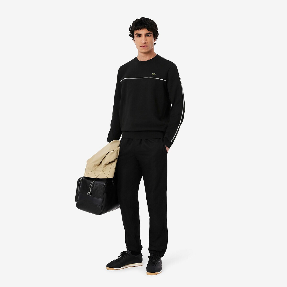 Suéter Lacoste com gola redonda e detalhes Lacoste
