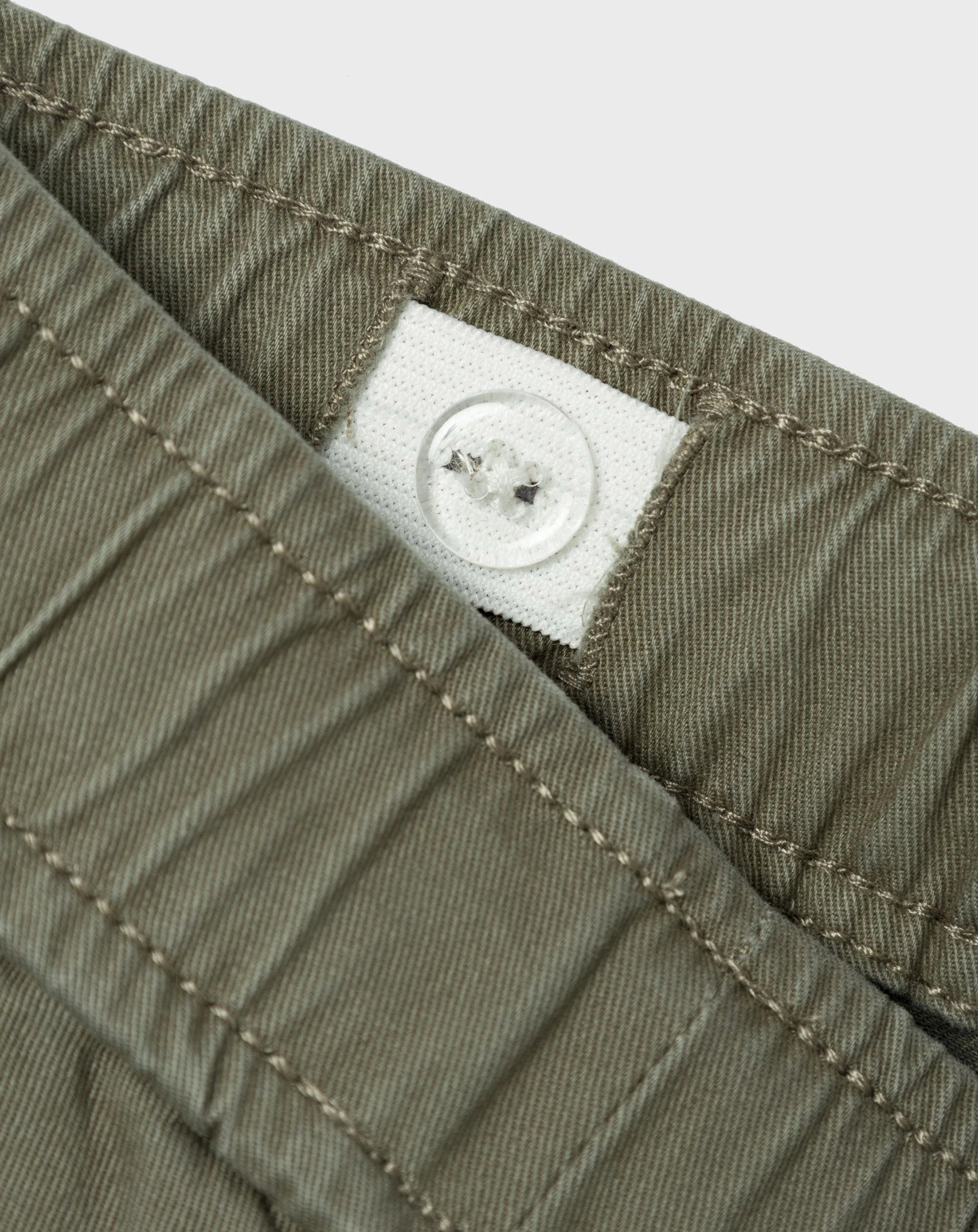 Cargohose NKMBEN PARACHUTE 1900-TF in dusty olive
