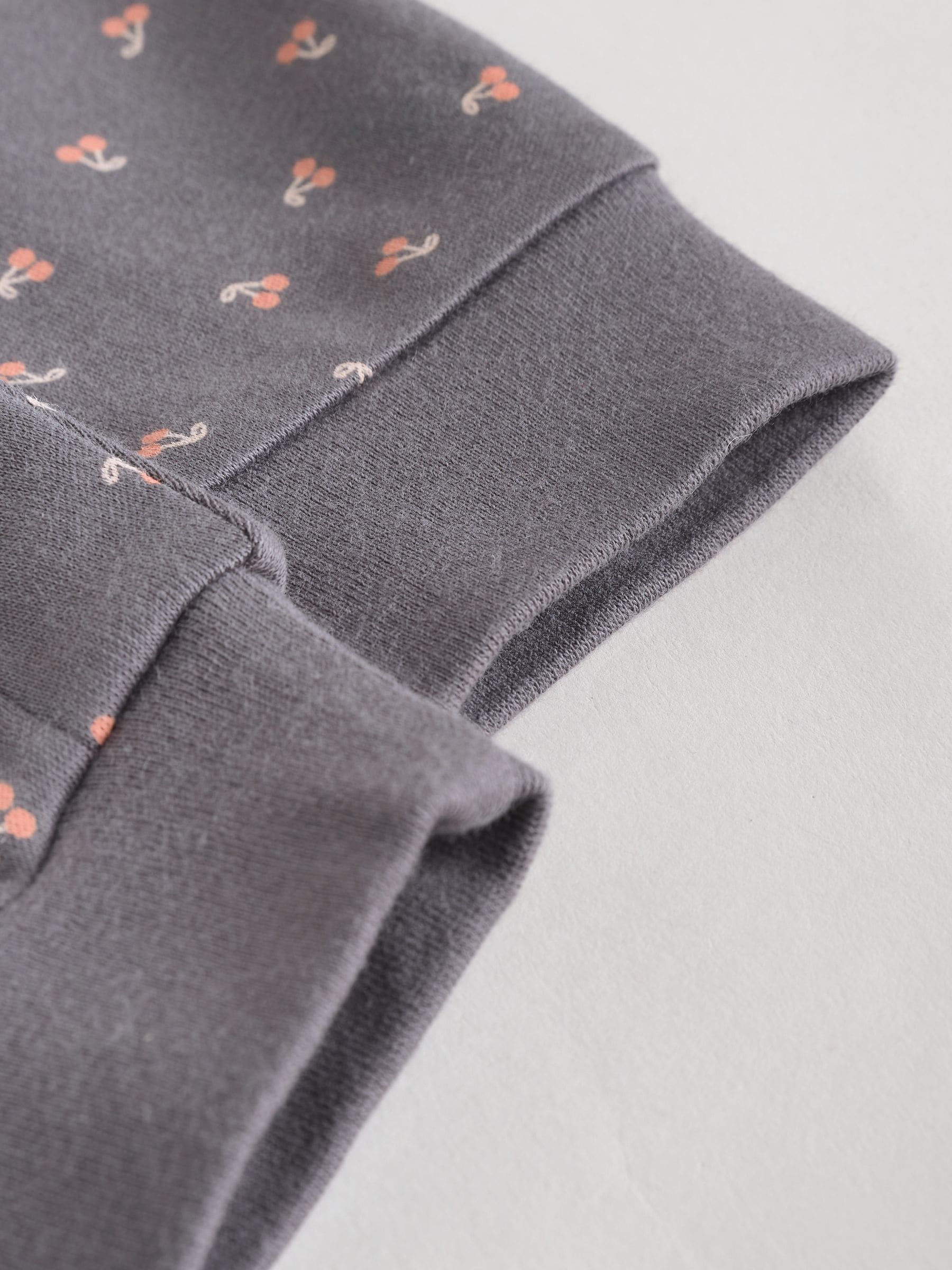 Eenkleurig luipaard en kers - Verpakking van 4 Baby pyjama's met tweewegrits en Print (0mnd -3jr)