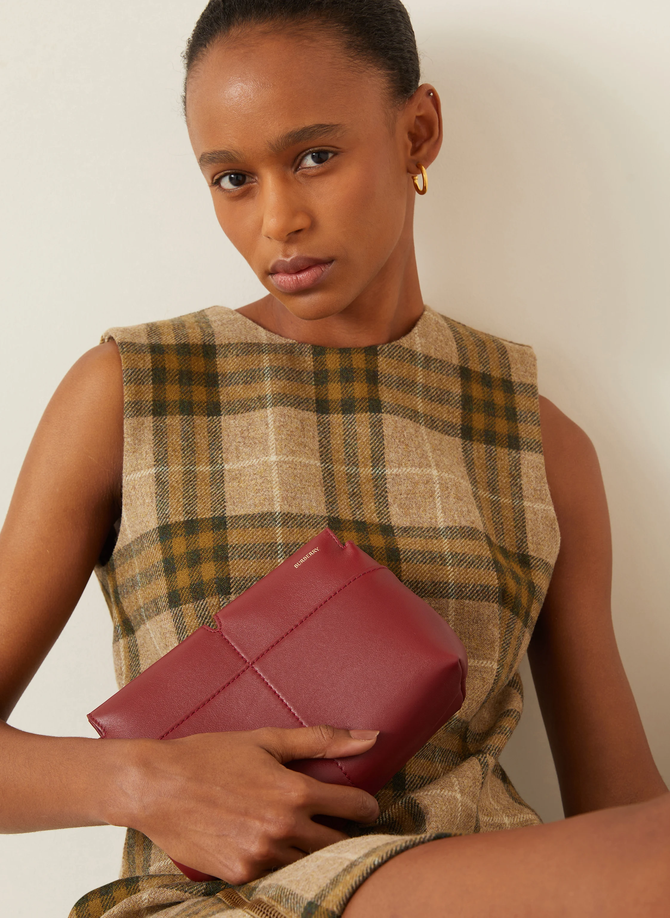 BURBERRY Clutch SNIP