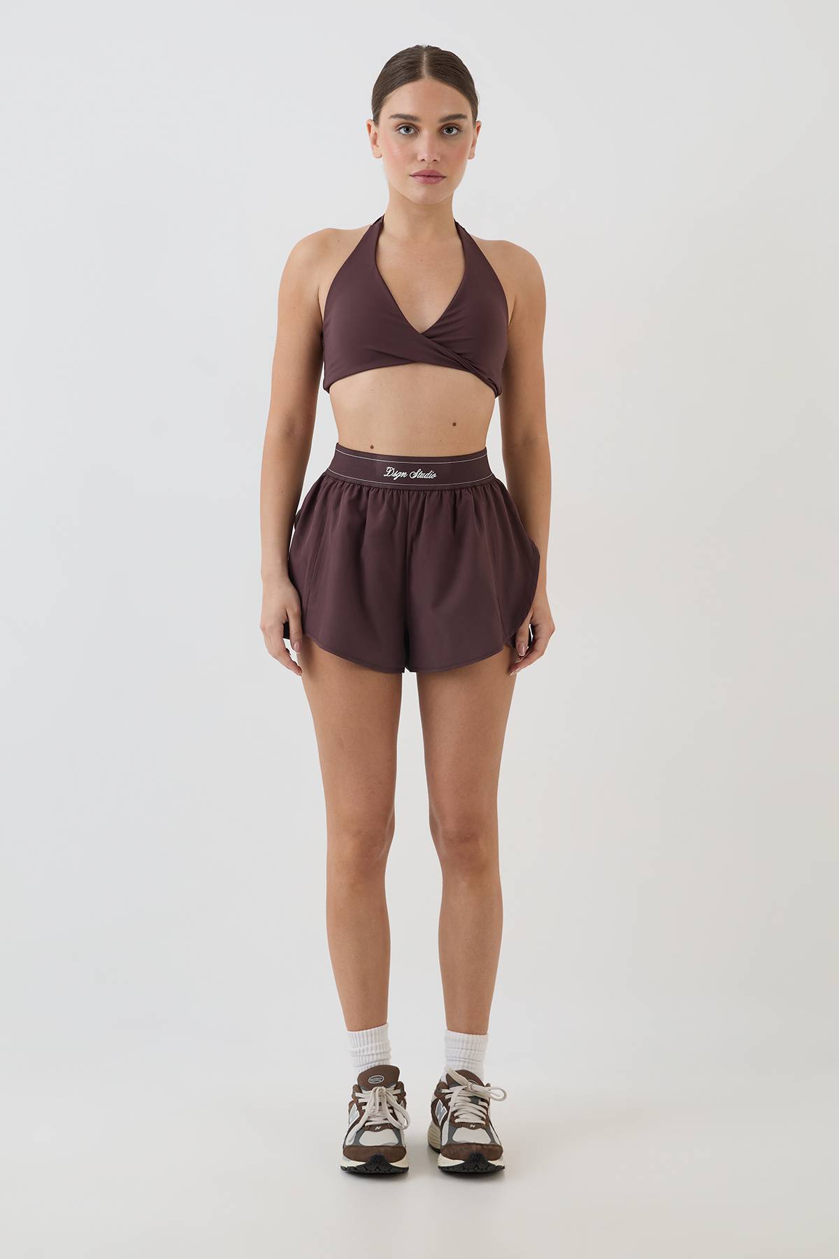Brassière De Sport À Maintien Léger Dsgn Studio Ultra Sculpt Avec Détail Torsadé Devant