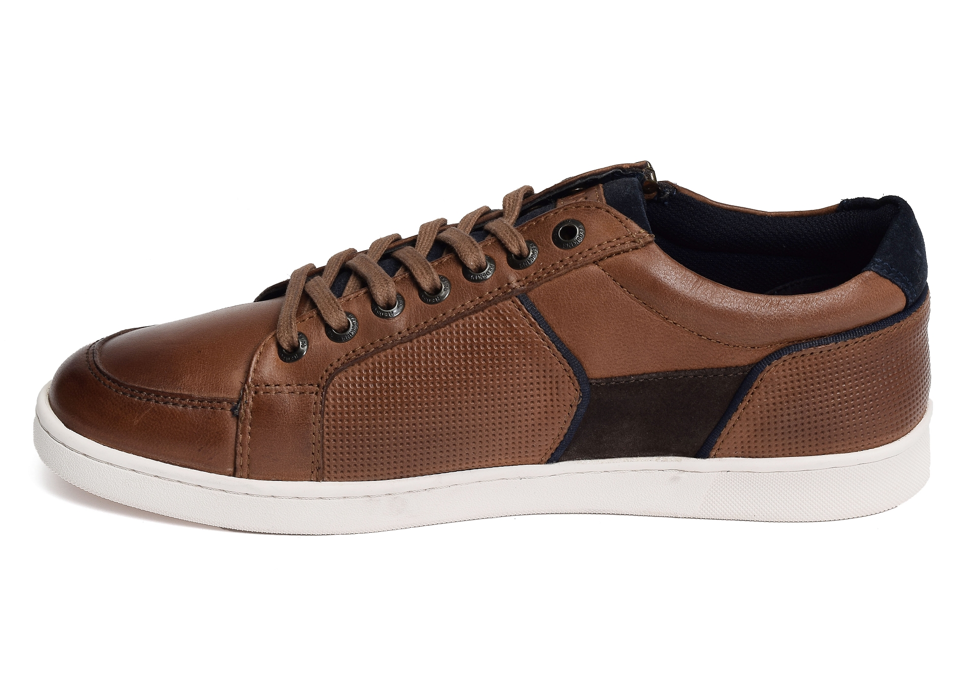 Distrait cognac marine