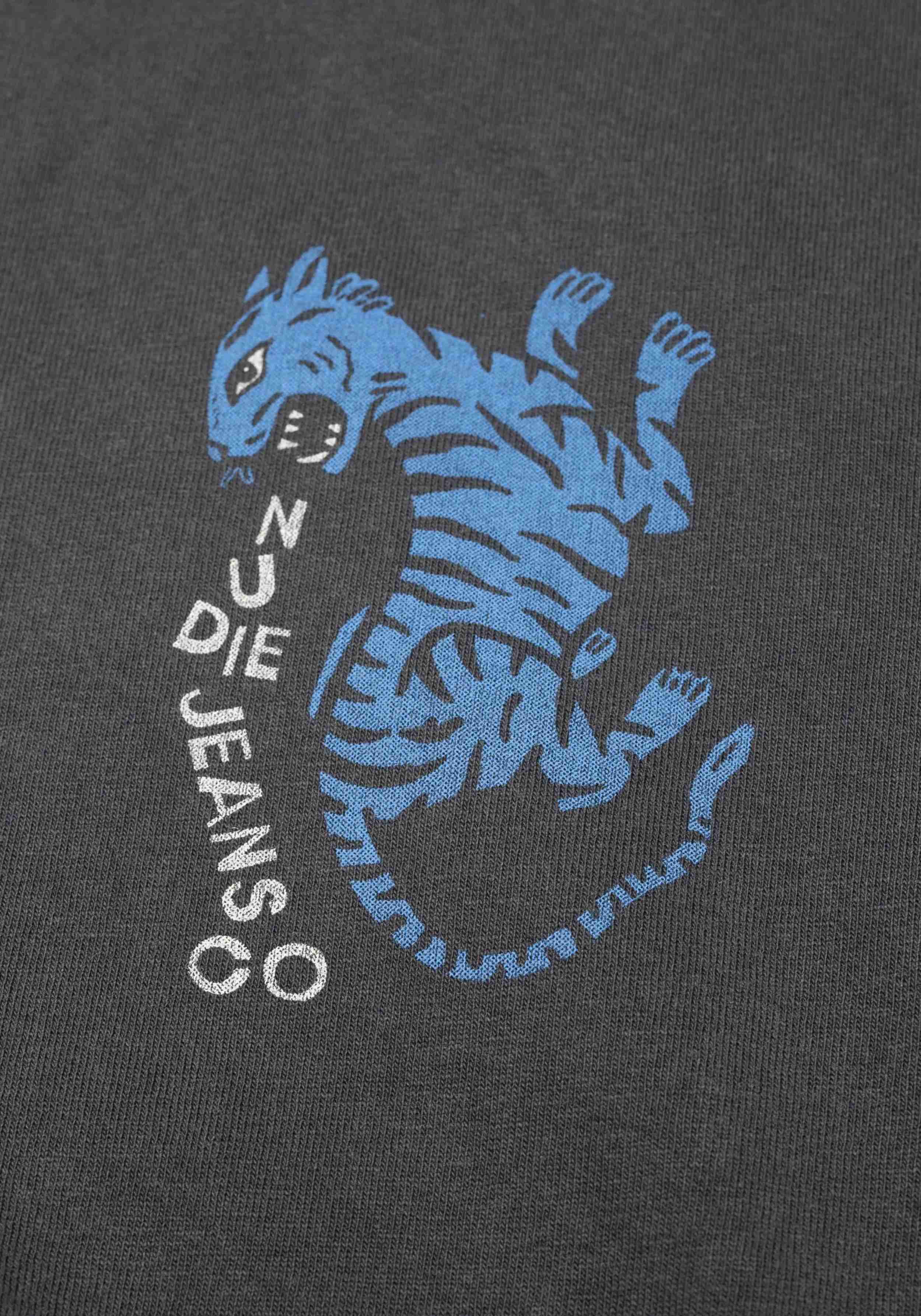 Nudie Jeans T-Shirt Roy Wrong Place Antracite