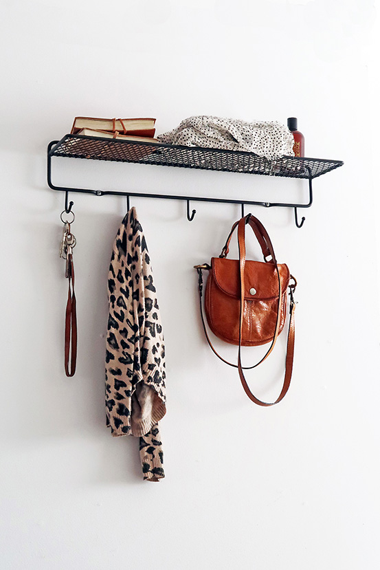 Puhlmann  Coatrack Frame-60