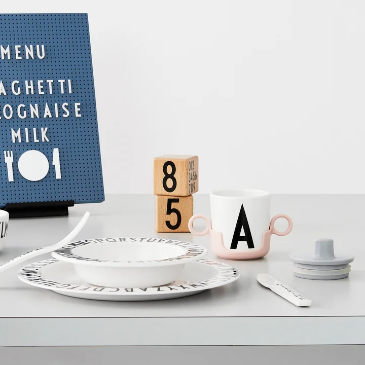 Design Letters - Eat & Learn Tritan Teller tief, weiss